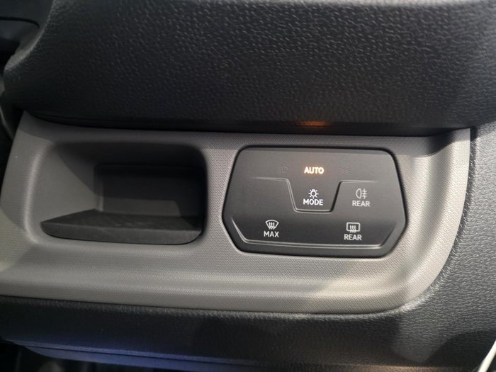 2025 Volkswagen ID. Buzz Cargo BEV550