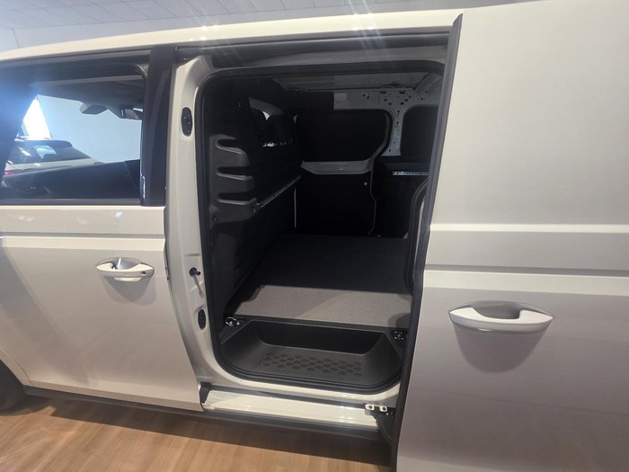 2025 Volkswagen ID. Buzz Cargo BEV550