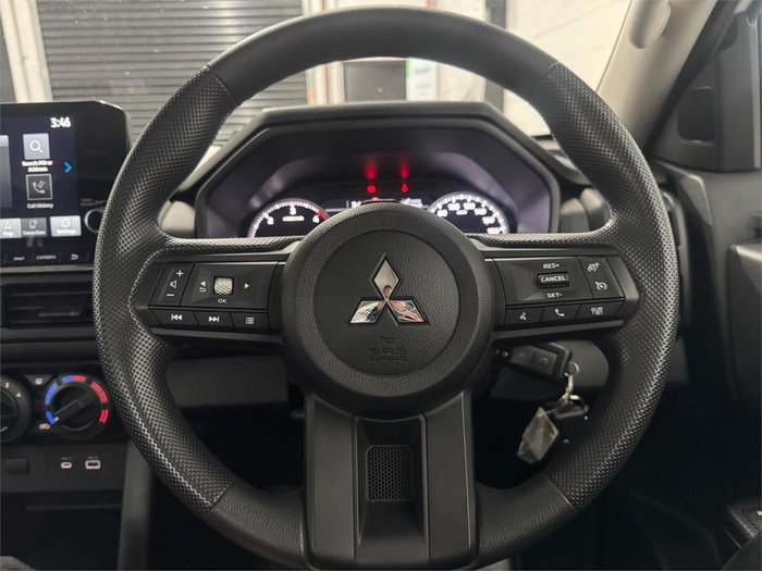 2025 Mitsubishi Triton GLX MV MY25 4x2 White
