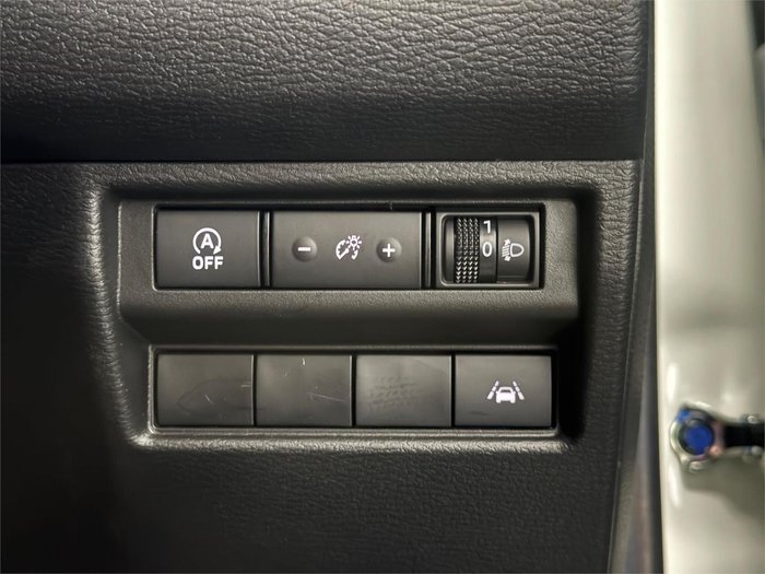 2025 Mitsubishi Triton GLX MV MY25 4x2 White