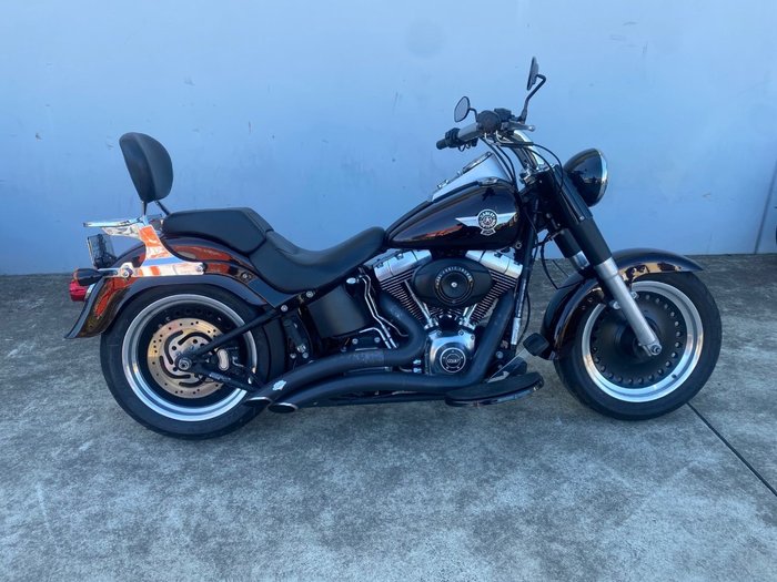 2014 HARLEY-DAVIDSON FLSTF FAT BOY Purple