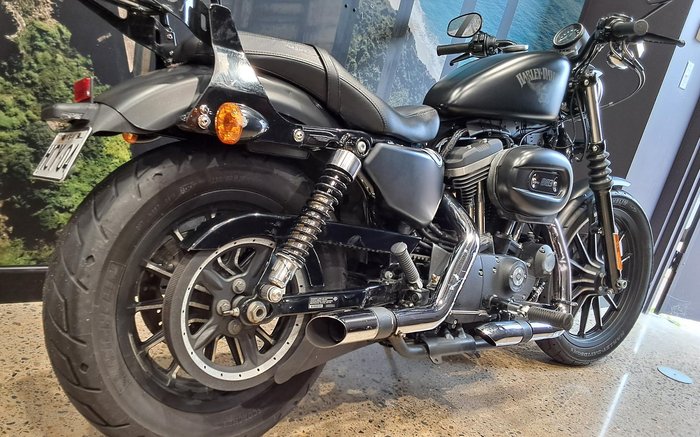 2015 Harley-Davidson Iron 883 (XL883N) Sportster Black