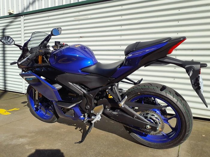 2025 Yamaha YZF-R3 R3 Blue