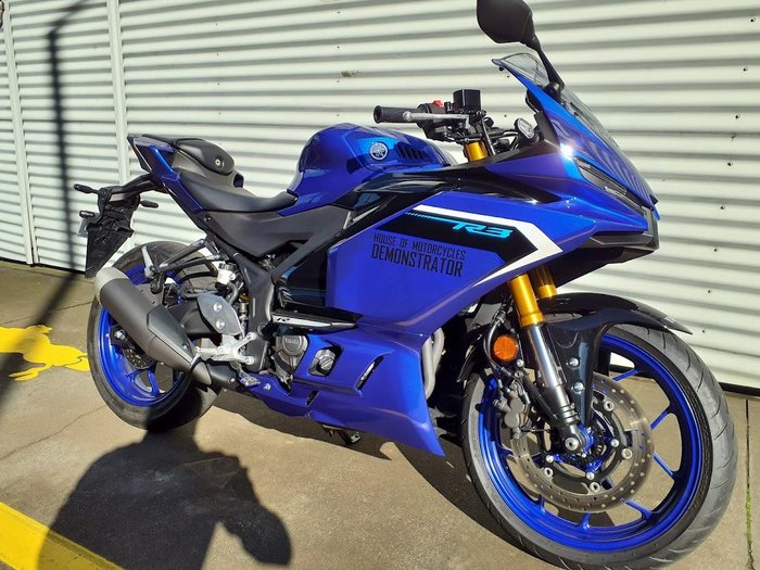 2025 Yamaha YZF-R3 R3 Blue