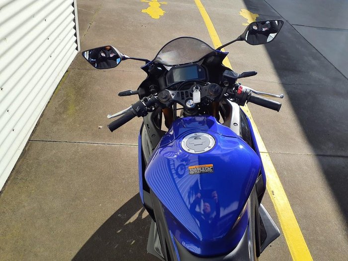 2025 Yamaha YZF-R3 R3 Blue