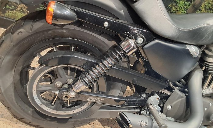 2013 Harley-Davidson Iron 883 (XL883N) Sportster Black
