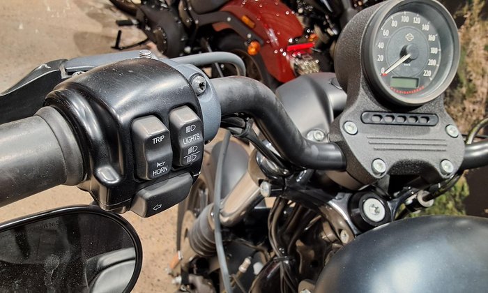 2013 Harley-Davidson Iron 883 (XL883N) Sportster Black