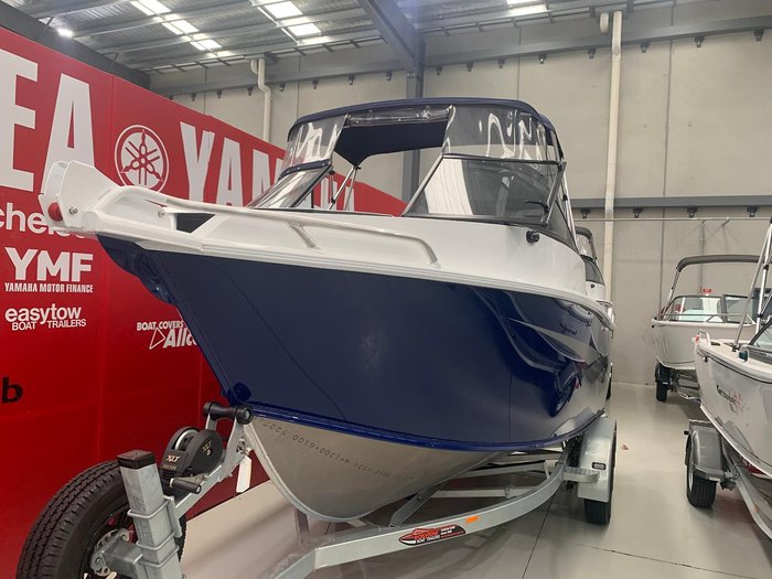 2023 Stessl 530 Bluewater Runabout