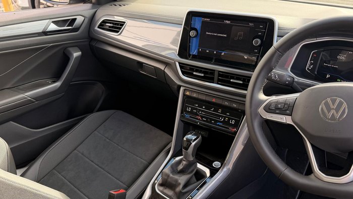 2025 Volkswagen T-Roc 110TSI Style