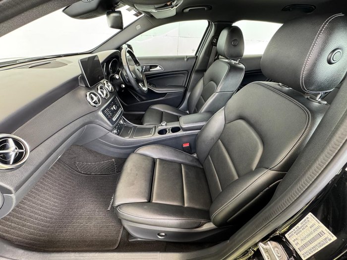 2019 Mercedes-Benz GLA-Class GLA180