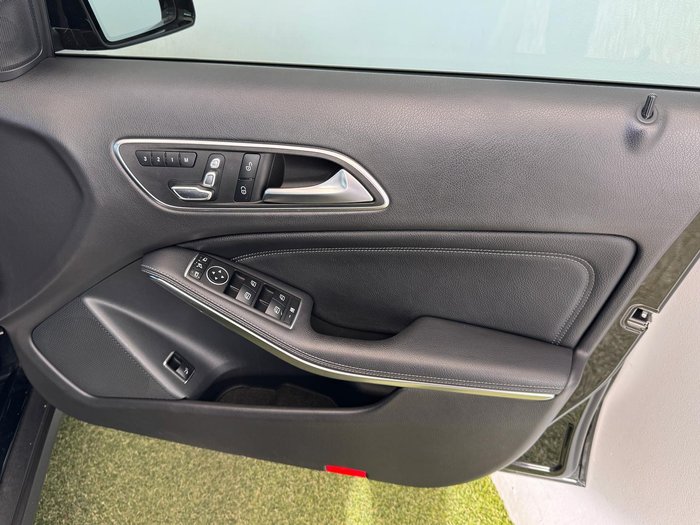 2019 Mercedes-Benz GLA-Class GLA180