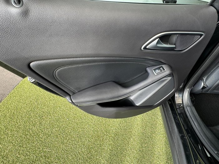 2019 Mercedes-Benz GLA-Class GLA180