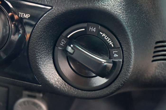 2023 Toyota Hilux Rogue GUN126R 4X4 Dual Range Oxide Bronze