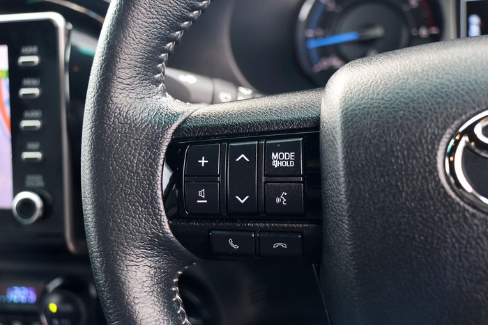 2023 Toyota Hilux Rogue GUN126R 4X4 Dual Range Oxide Bronze