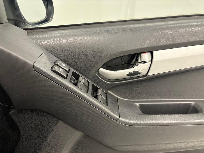 2017 Isuzu D-MAX LS-M MY17 4X4 Dual Range Titanium Silver