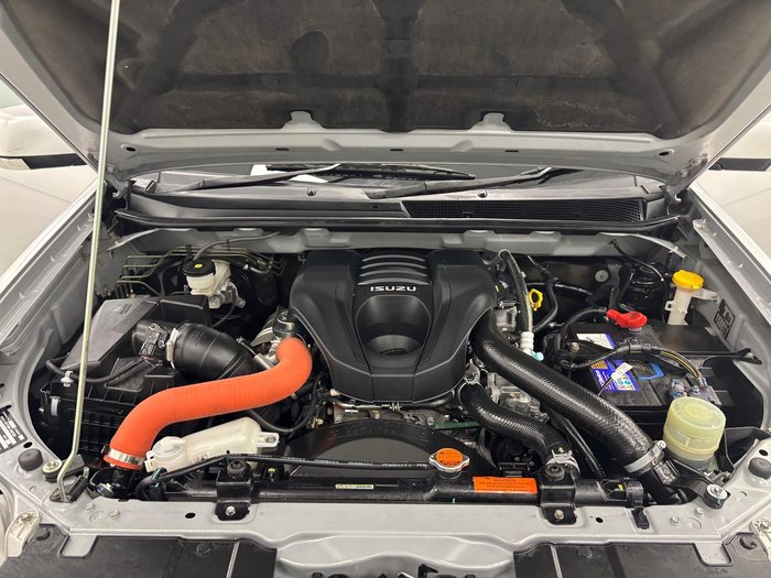 2017 Isuzu D-MAX LS-M MY17 4X4 Dual Range Titanium Silver
