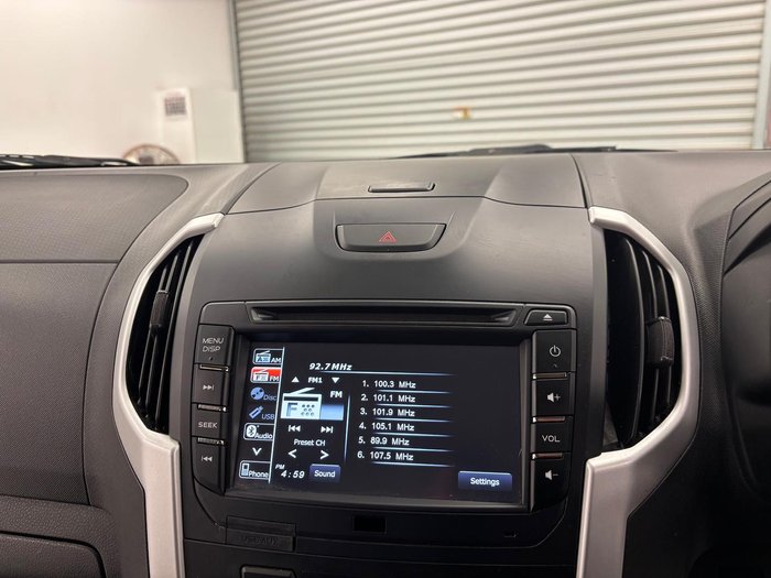 2017 Isuzu D-MAX LS-M MY17 4X4 Dual Range Titanium Silver