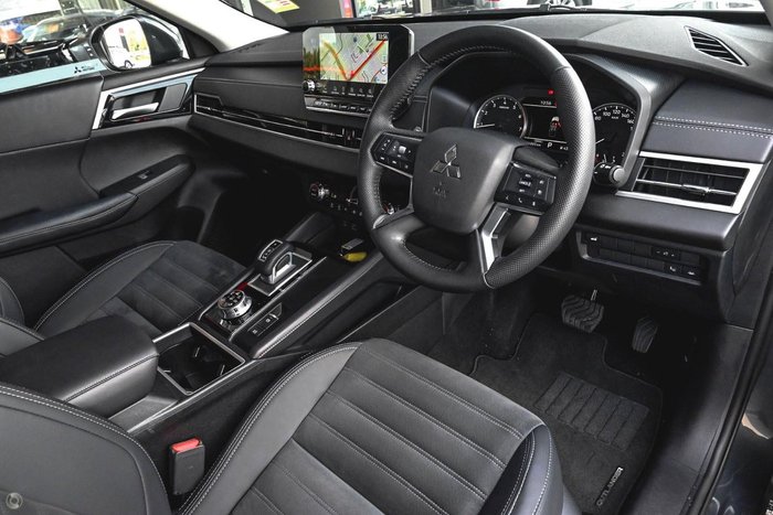 2025 Mitsubishi Outlander Aspire