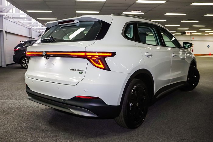 2025 MG MGS5 EV Excite 49