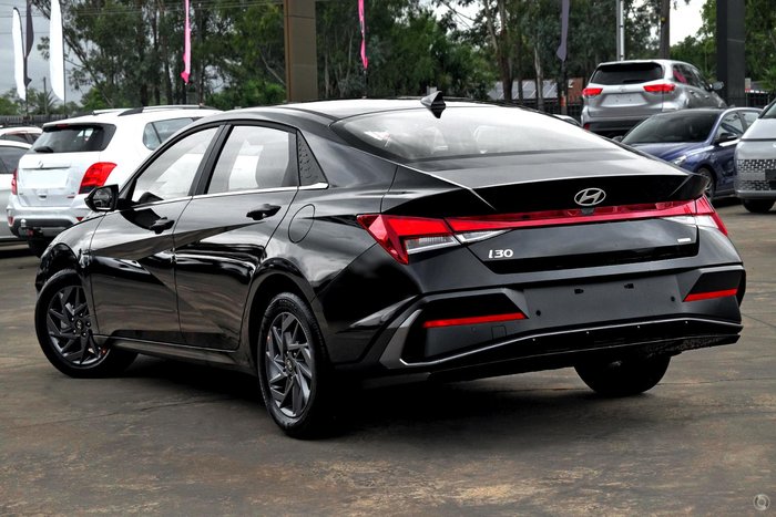 2025 Hyundai i30 Hybrid