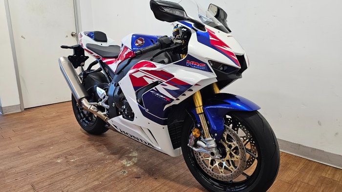 2022 Honda CBR1000RR-R SP (FIREBLADE) ABS WHITE
