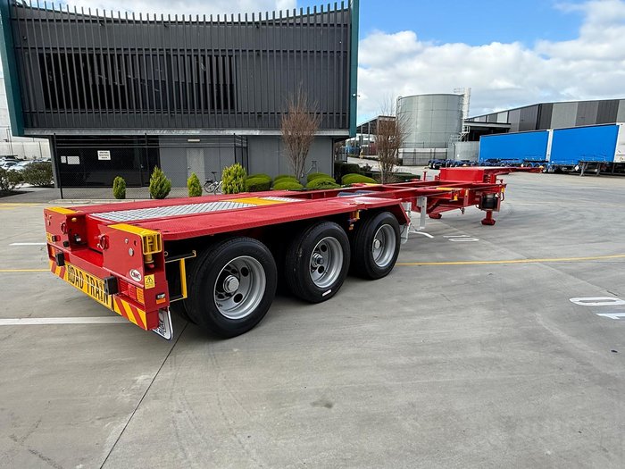 2025 CIMC 40' Drop Deck Skeletal 