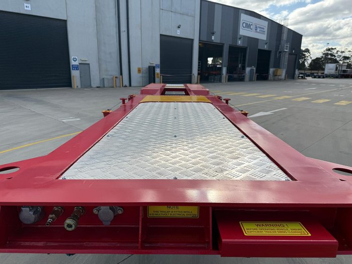 2025 CIMC 40' Drop Deck Skeletal