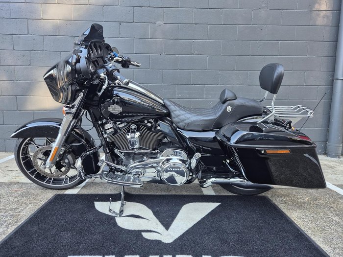 2023 Harley-Davidson Street Glide Special 114 (FLHXS) Touring Black