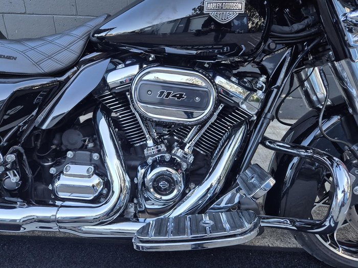 2023 Harley-Davidson Street Glide Special 114 (FLHXS) Touring Black