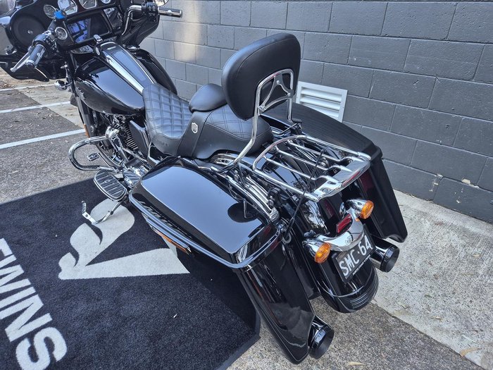 2023 Harley-Davidson Street Glide Special 114 (FLHXS) Touring Black