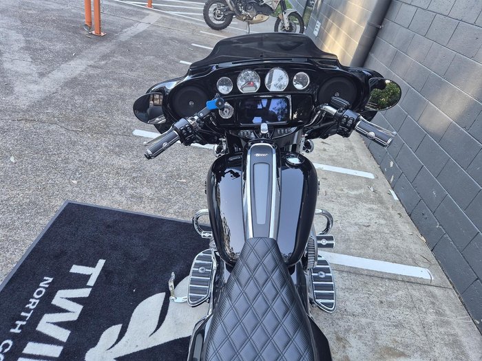 2023 Harley-Davidson Street Glide Special 114 (FLHXS) Touring Black