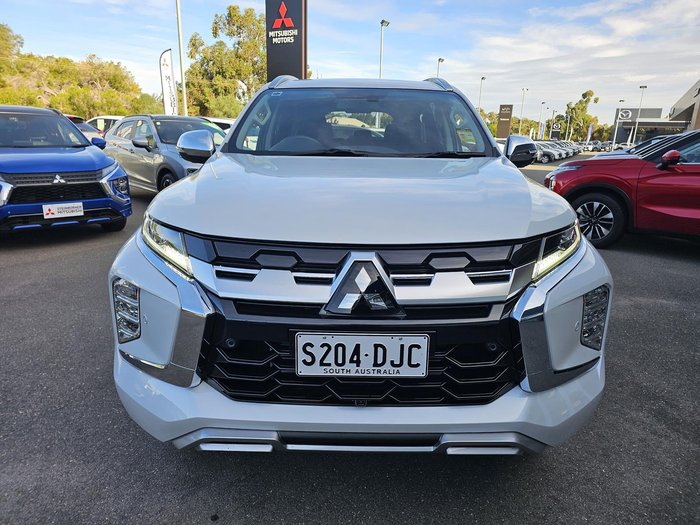 2024 Mitsubishi Pajero Sport Exceed
