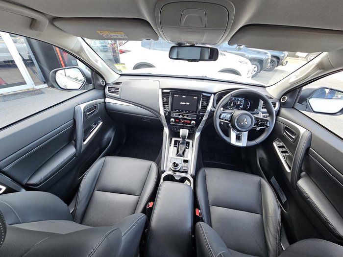 2024 Mitsubishi Pajero Sport Exceed