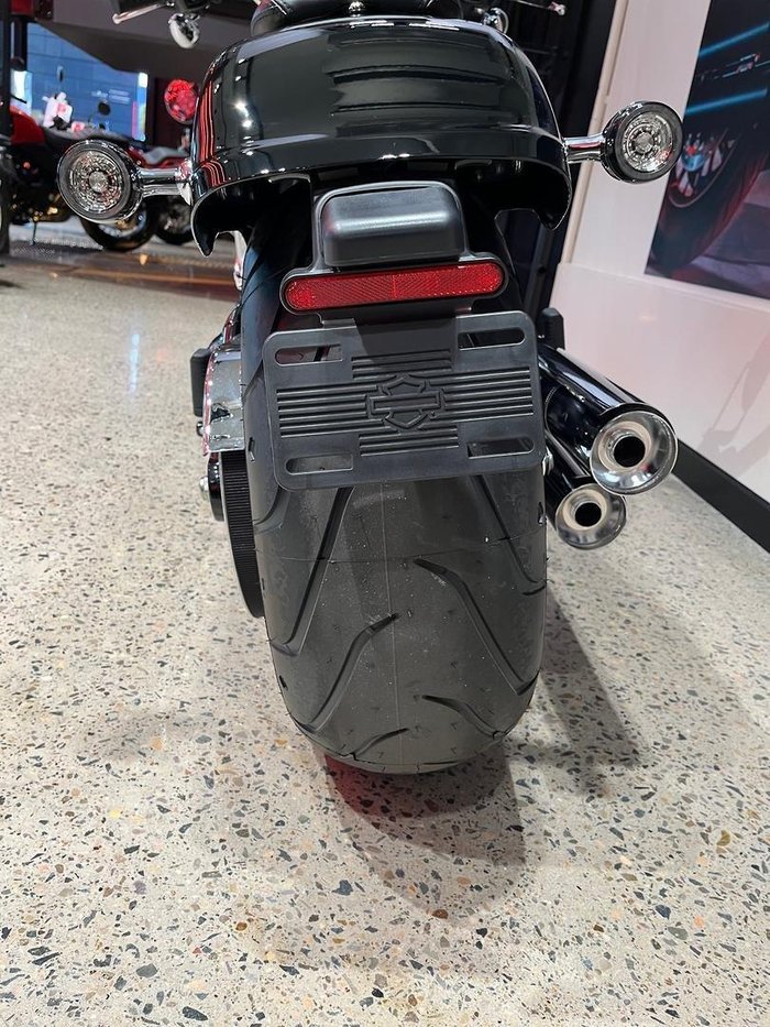 2025 Harley-Davidson Fat Boy 117 (FLFB) Softail Black