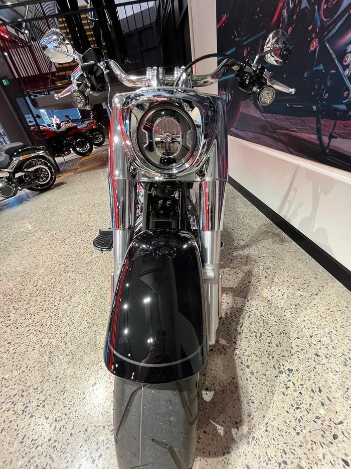 2025 Harley-Davidson Fat Boy 117 (FLFB) Softail Black