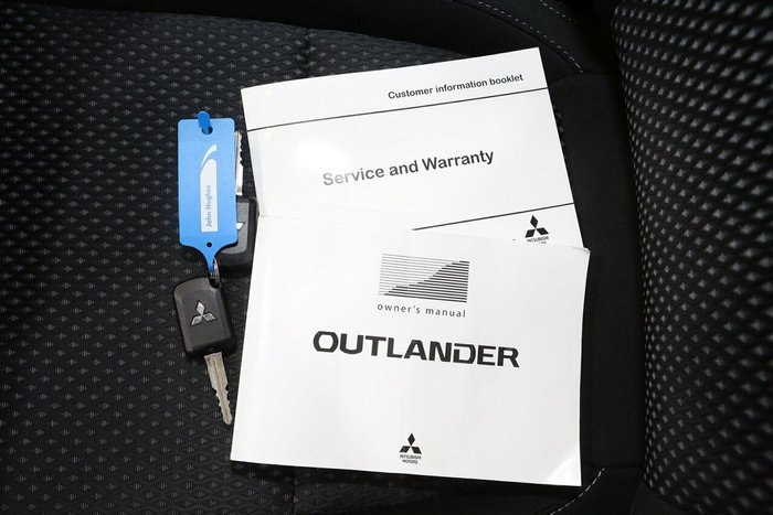 2016 Mitsubishi Outlander LS Safety Pack