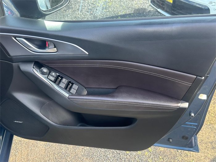 2018 MAZDA MAZDA3 SP25 ASTINA
