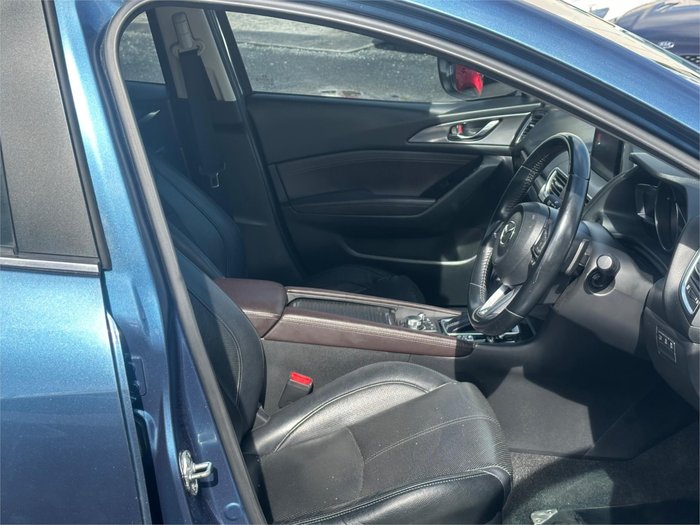 2018 MAZDA MAZDA3 SP25 ASTINA