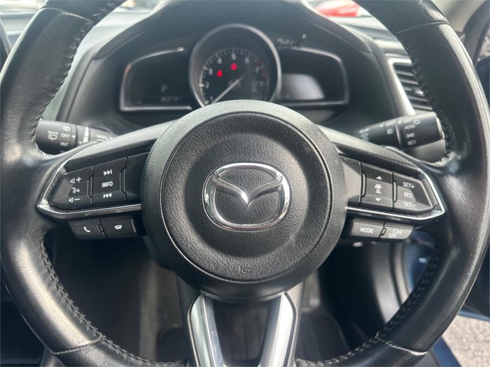 2018 MAZDA MAZDA3 SP25 ASTINA