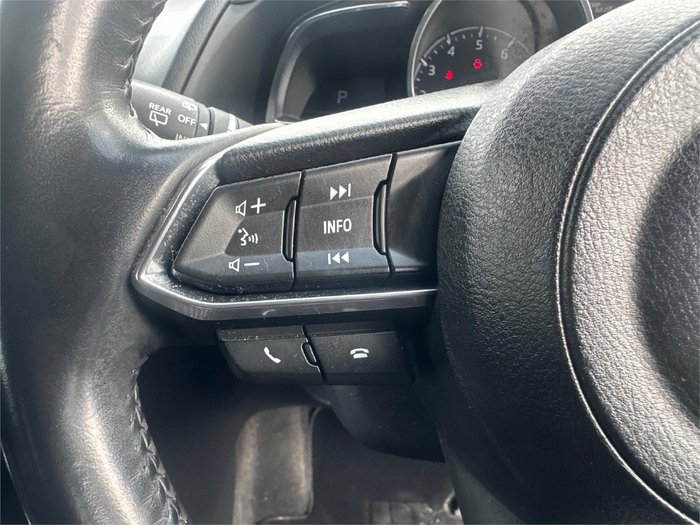 2018 MAZDA MAZDA3 SP25 ASTINA