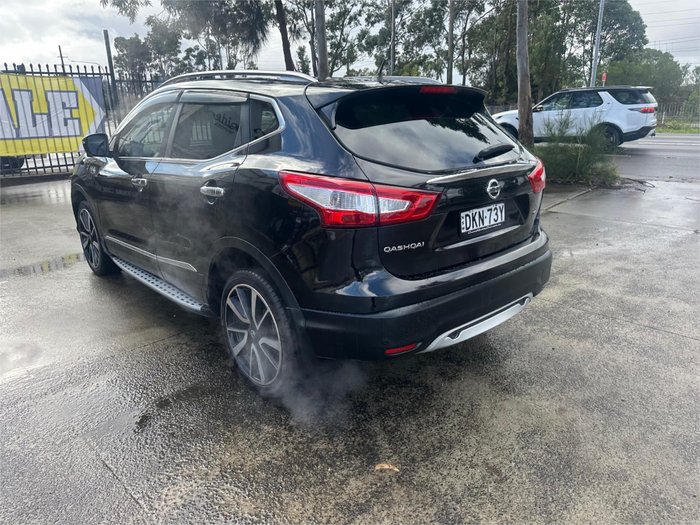 2016 NISSAN QASHQAI Ti