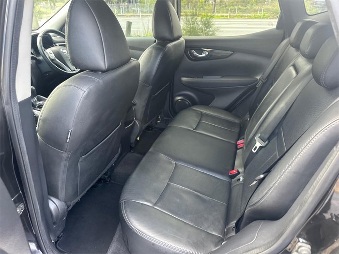 2016 NISSAN QASHQAI Ti