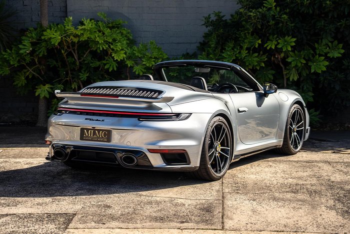 2022 Porsche 911 Turbo S