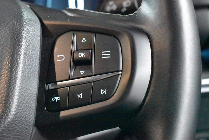 2025 Ford Everest Platinum