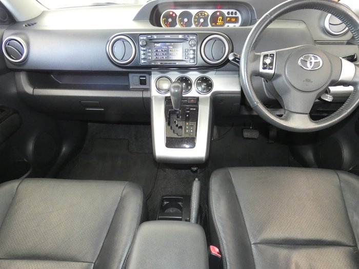 2010 Toyota Rukus