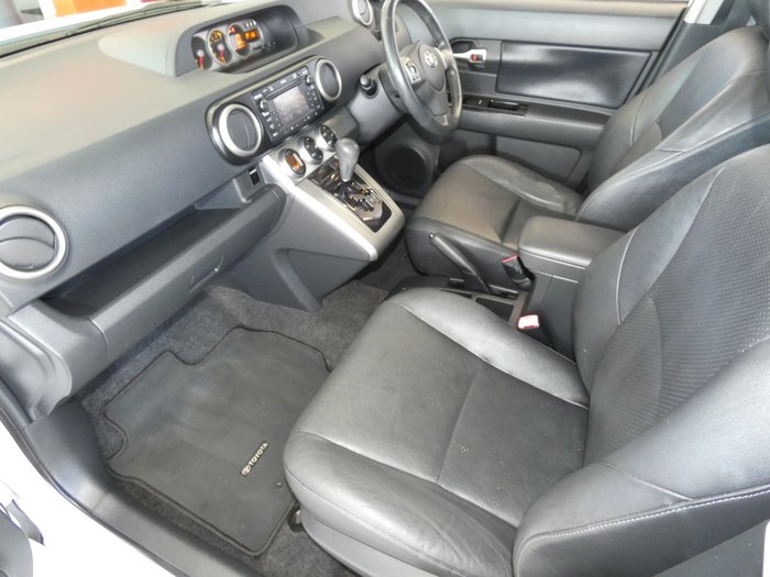 2010 Toyota Rukus