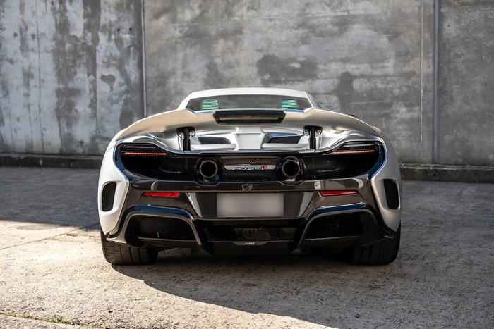 2016 McLaren 675LT