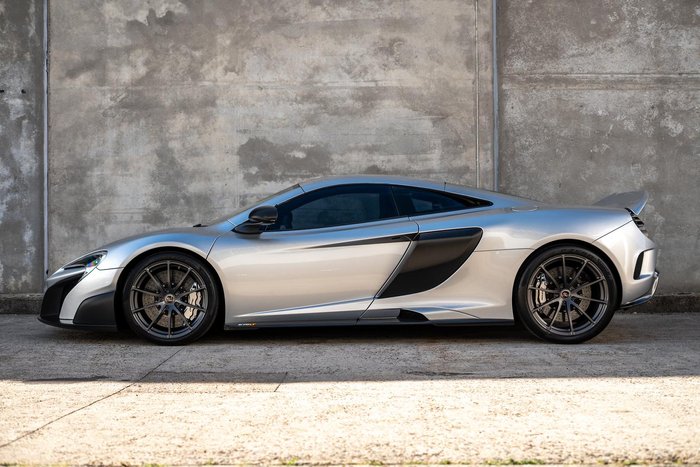 2016 McLaren 675LT