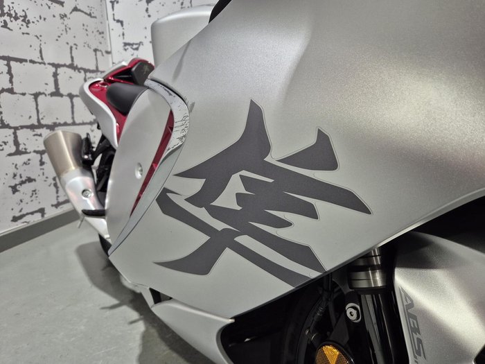 2022 Suzuki Hayabusa (GSX1300R) Hayabusa Silver