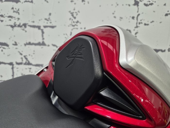 2022 Suzuki Hayabusa (GSX1300R) Hayabusa Silver